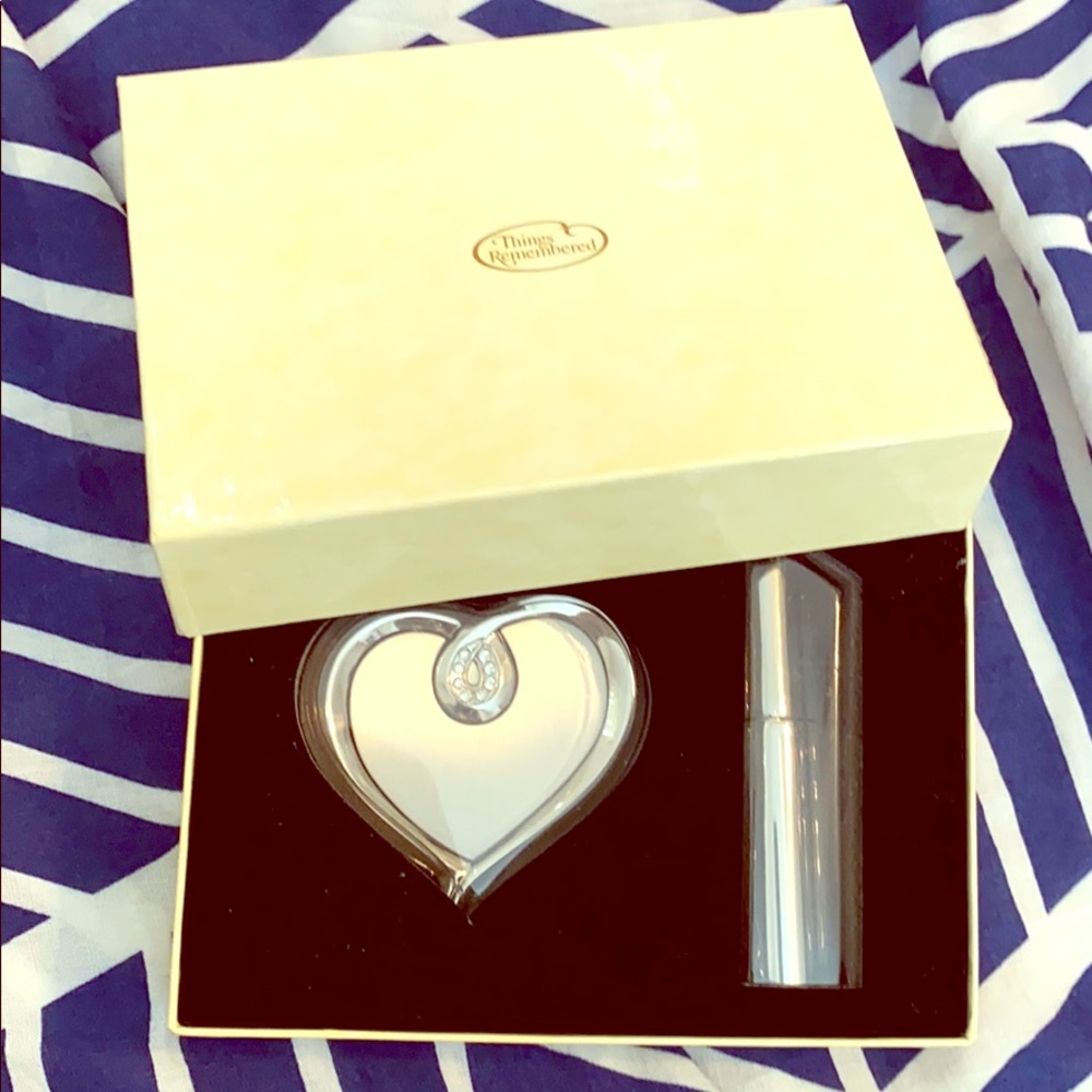 New Things Remembered Mirror and Spray set